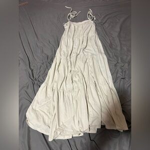⭐️American Eagle Outfitters Cream Dress size small